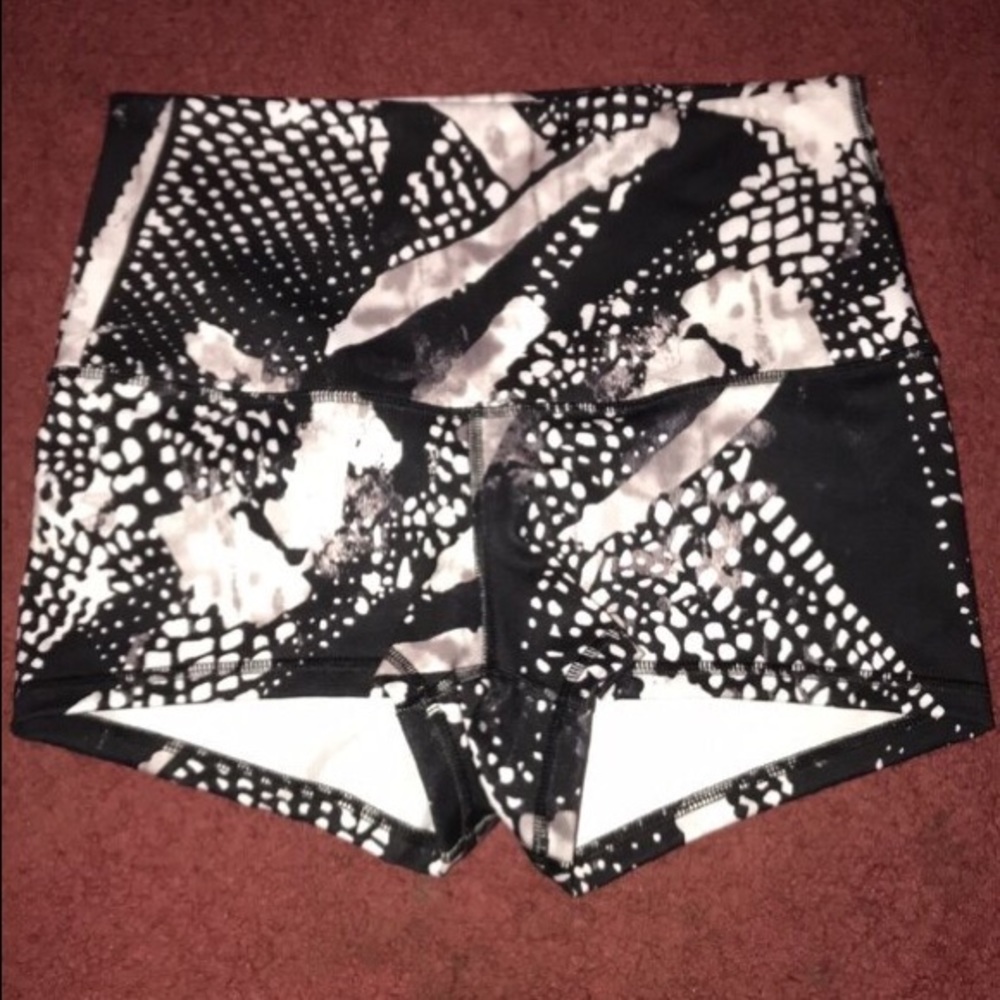 lululemon athletica Black and White Printed High-Rise Shorts